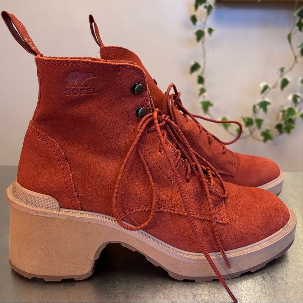 Sorel Hi-Line Ankle Boots - Lace Up - Block Heel